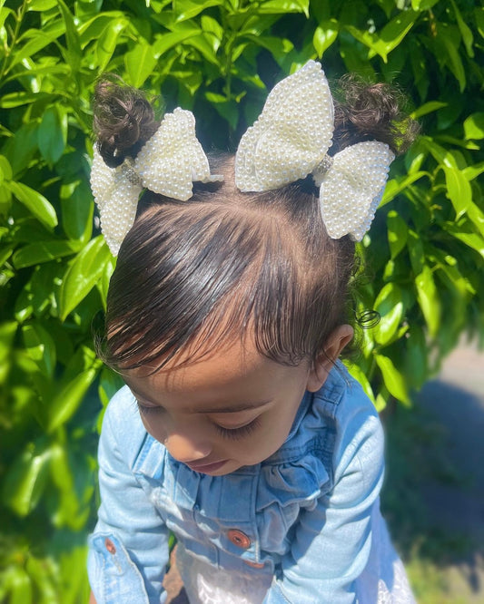 Percy Pearl Bow Set
